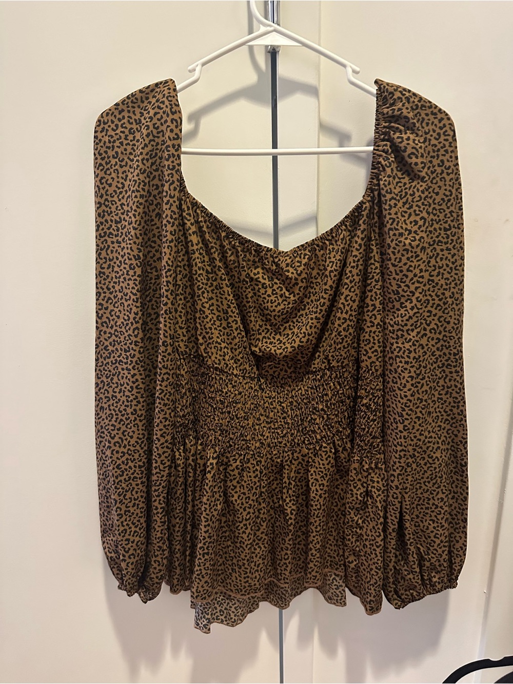 SHEIN Brown Leopard Print Smocked Top